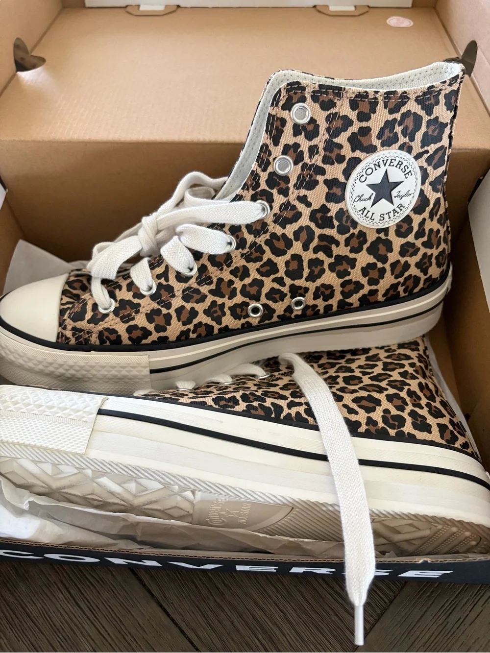 Converse Kids High-Top Sneakers in Leopard Print - Tan/Black